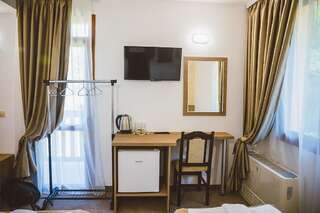 Хостелы Стаи за гост Хит Хаус Bratsigovo Двухместный номер с 1 кроватью или 2 отдельными кроватями-4